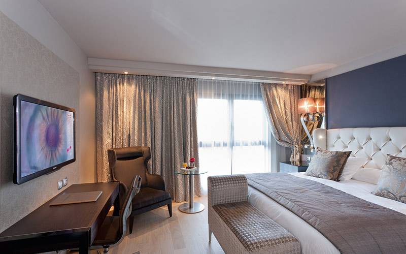 Chambre hôtel de luxe à Bordeaux