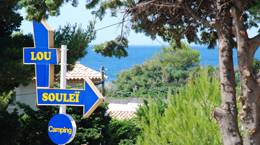 Camping avec piscine Carry le Rouet