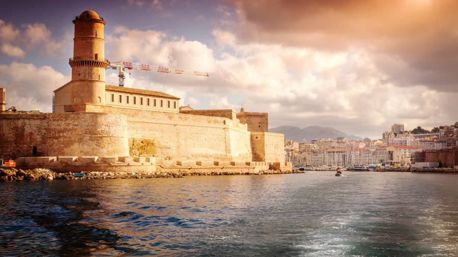 Consigne et transport de vos bagages pour les croisiéristes à Marseille
